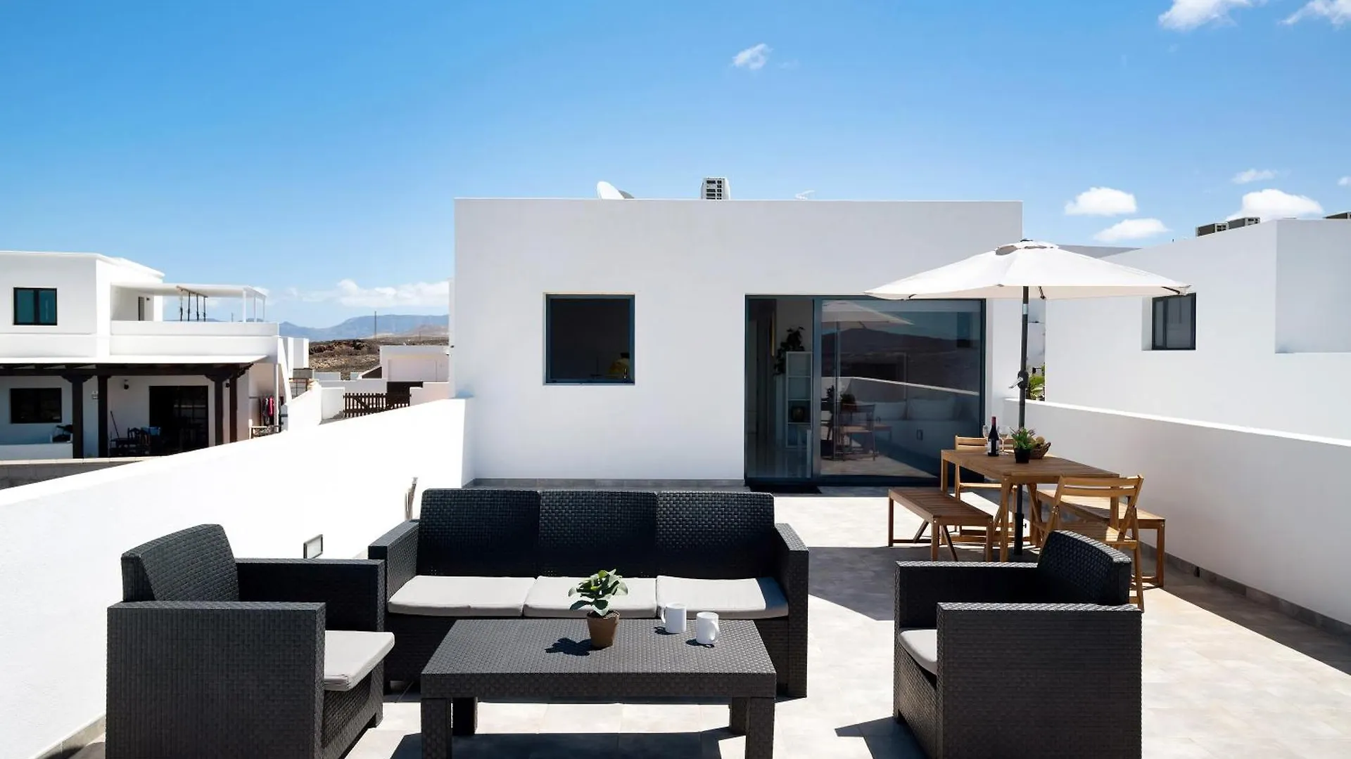 Vila Brisa 3 La Santa